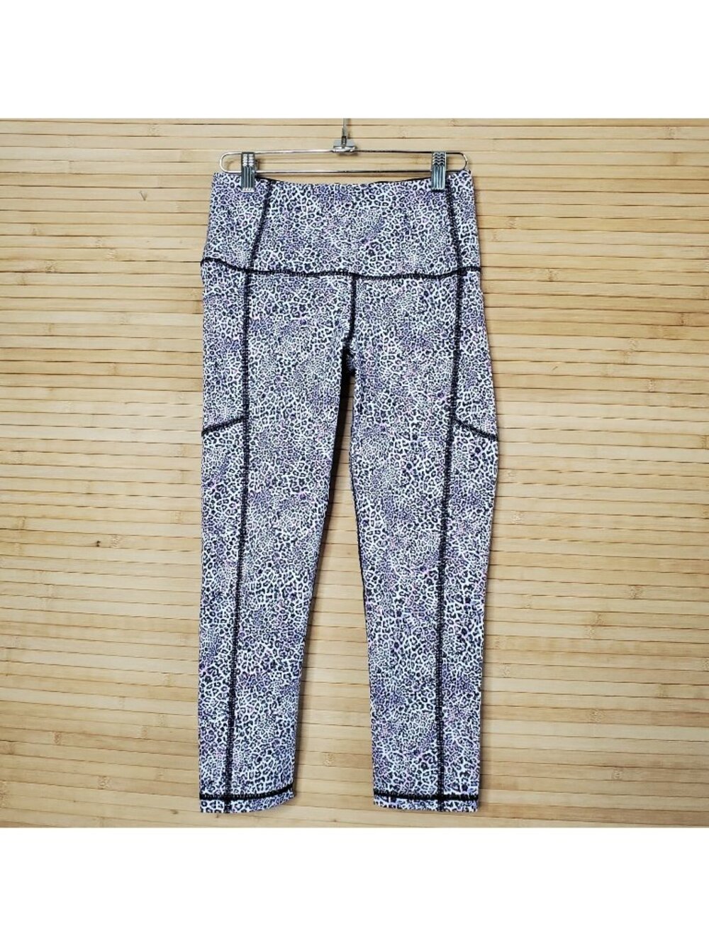 Victorias Secret Sport sz S Knockout Pockets Tight Leggings Purple Leopard